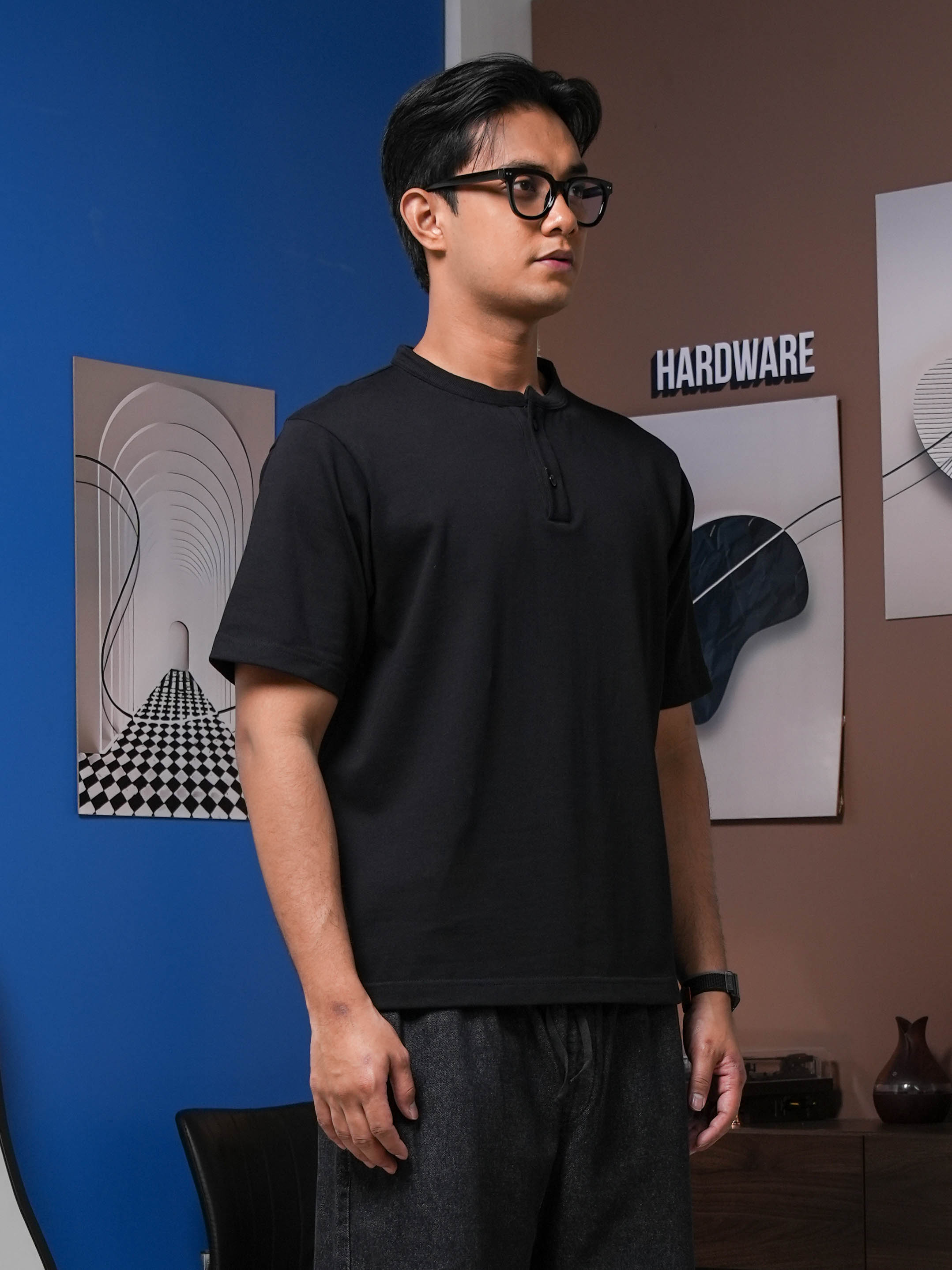 Hardware Clothing Atasan Pria Hardware ARL Henley Shirt
