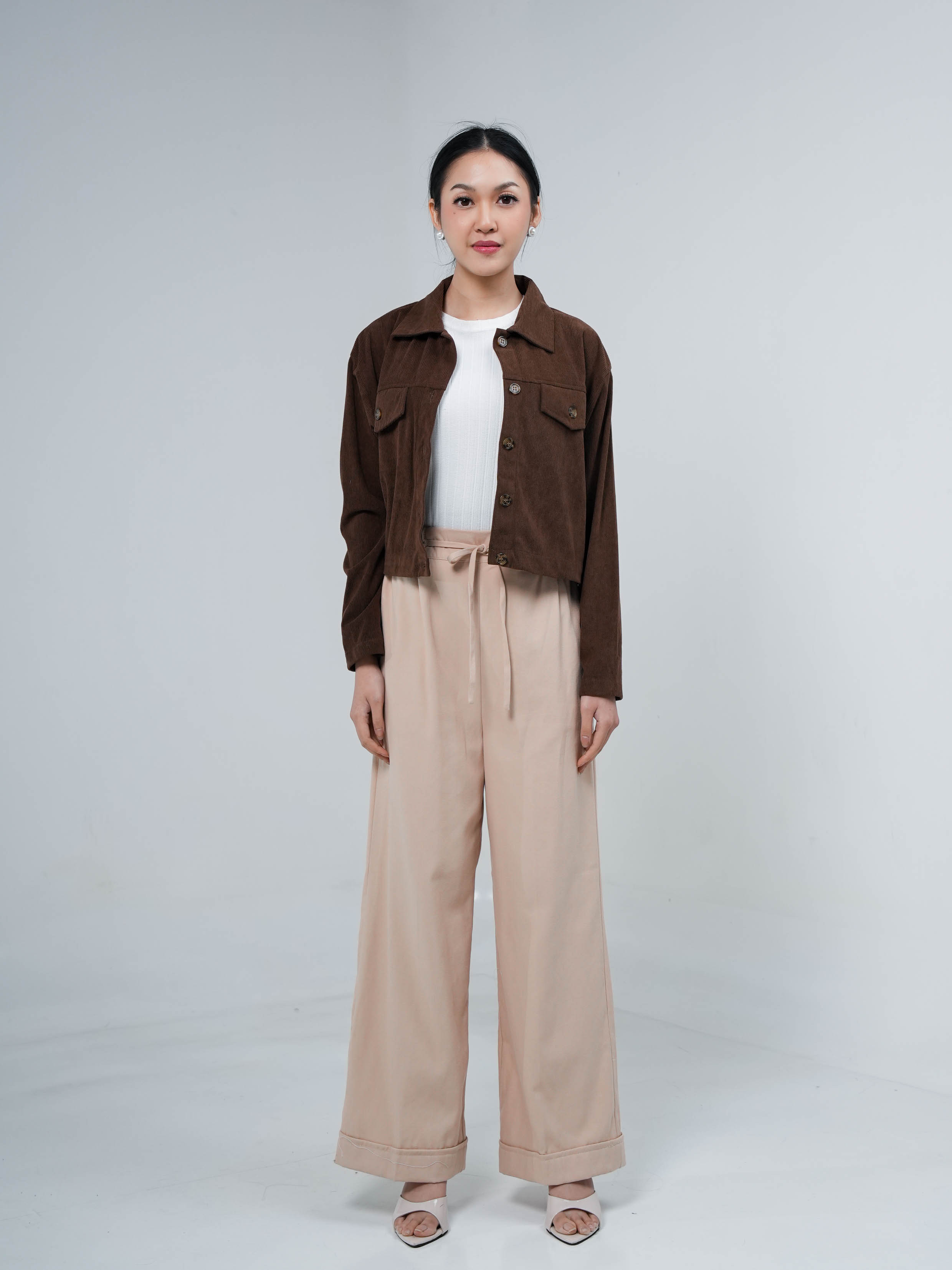 Hardware Clothing Atasan Jaket Wanita Lengan Panjang CORDUROY CROP JACKET