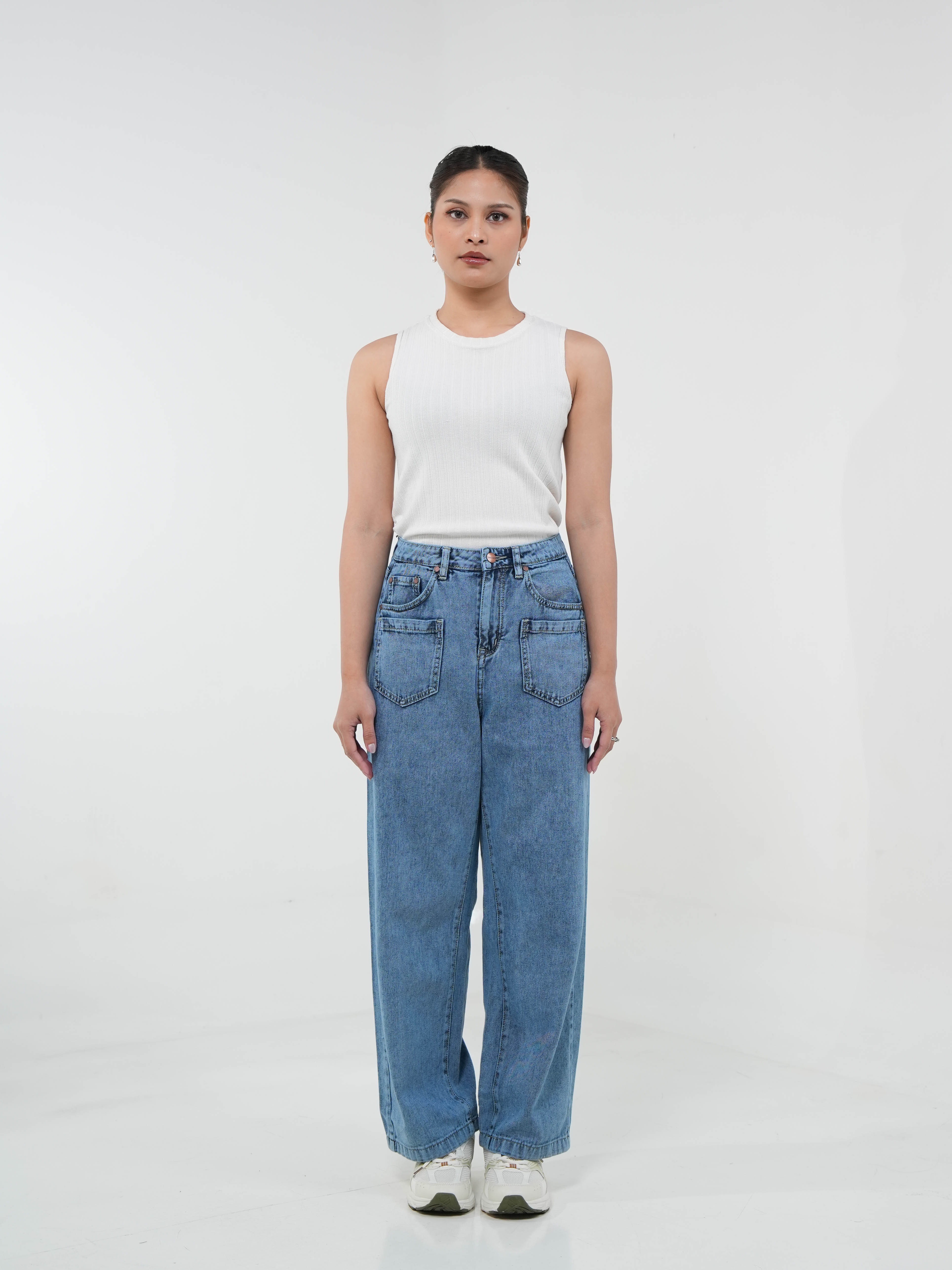 Hardware Clothing Celana Jeans Wanita Patch Pocket Wide Leg Denim Pants