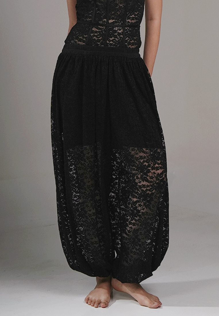 Hardware Clothing Bawahan Celana Panjang Wanita Lace Baloon Pants